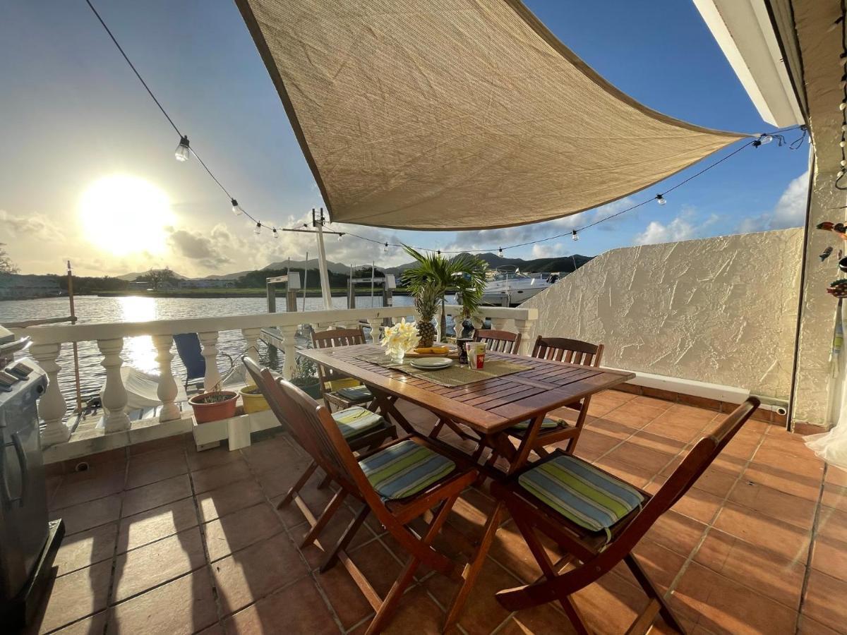 Sunny Villa In The Marina - Excellent Water Views Jolly Harbour Exteriör bild