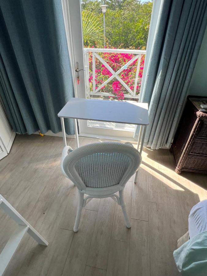 Sunny Villa In The Marina - Excellent Water Views Jolly Harbour Exteriör bild