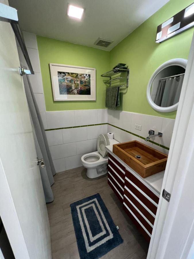 Sunny Villa In The Marina - Excellent Water Views Jolly Harbour Exteriör bild