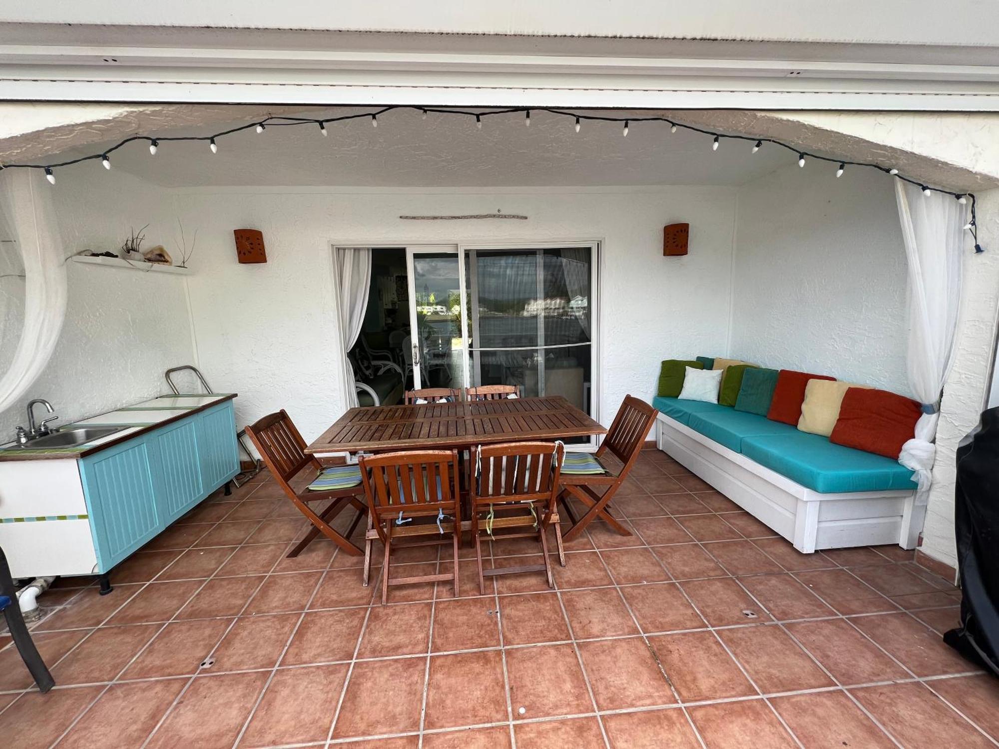 Sunny Villa In The Marina - Excellent Water Views Jolly Harbour Exteriör bild